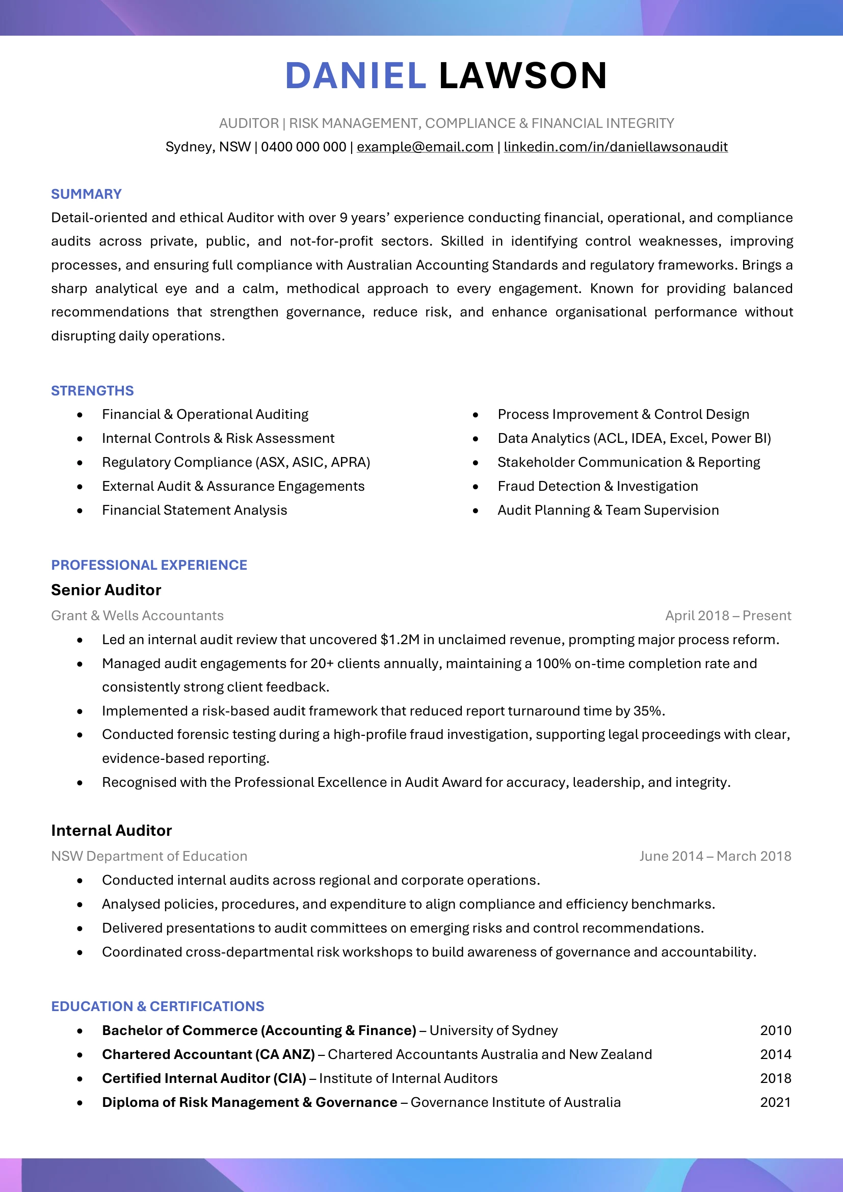 Auditor resume template featuring risk mitigation accomplishments.